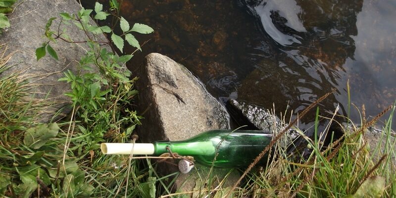 Gruß in der Flasche
