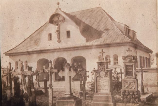 Friedhof_Leichenhaus_frher