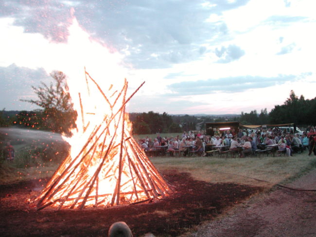 Johannisfeuer am Birka