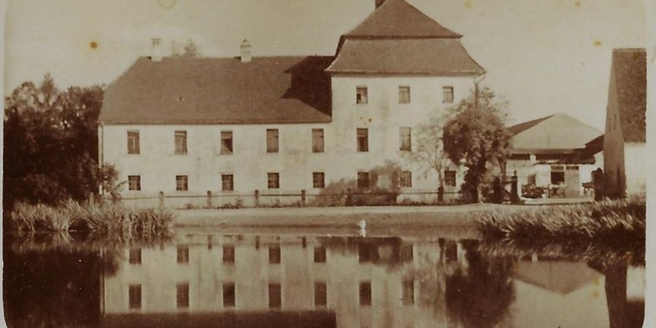 Langenbruck_Gut_mit_Froschweiher